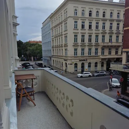 Urban Flats Vienna City Center Buitenkant foto